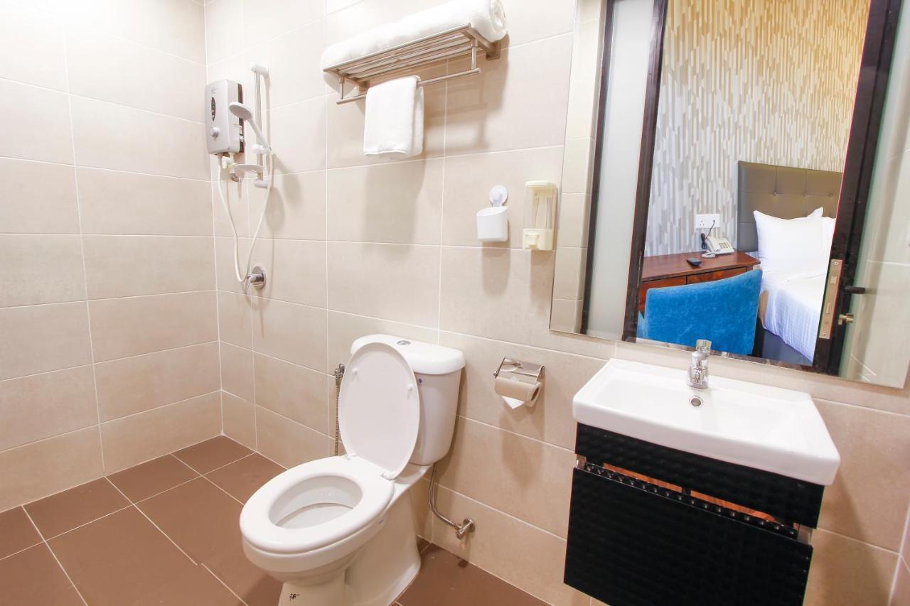 Citivilla Hotel Penang จอร์จทาวน์ ภายนอก รูปภาพ