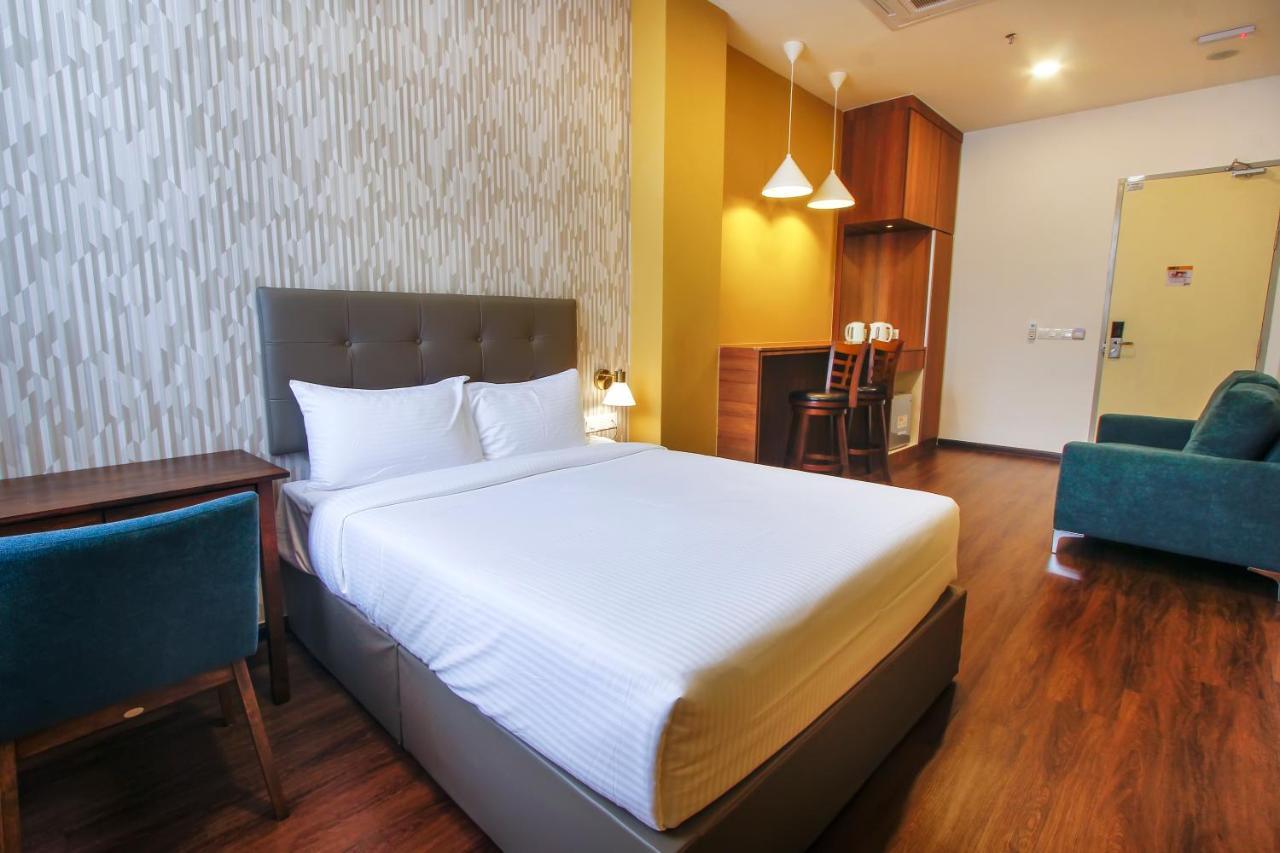 Citivilla Hotel Penang จอร์จทาวน์ ภายนอก รูปภาพ